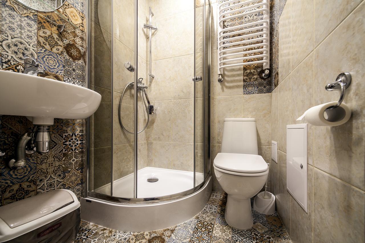 Vip Castle Apartmens Lviv Extérieur photo