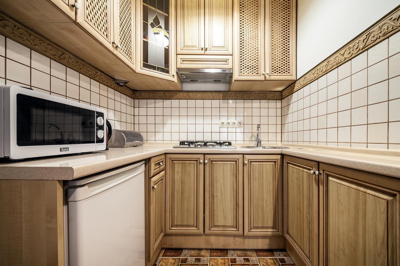 Vip Castle Apartmens Lviv Extérieur photo